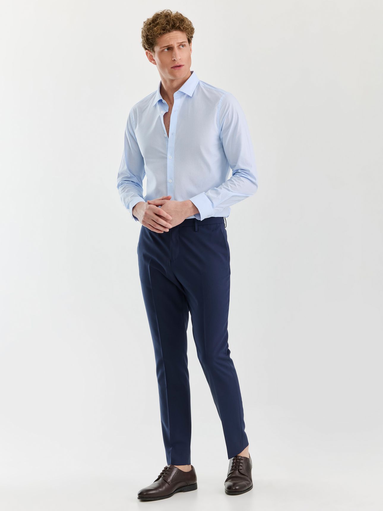 MAX MORETTI מכנסי חליפה בי סטראץ בגזרת סלים פיט