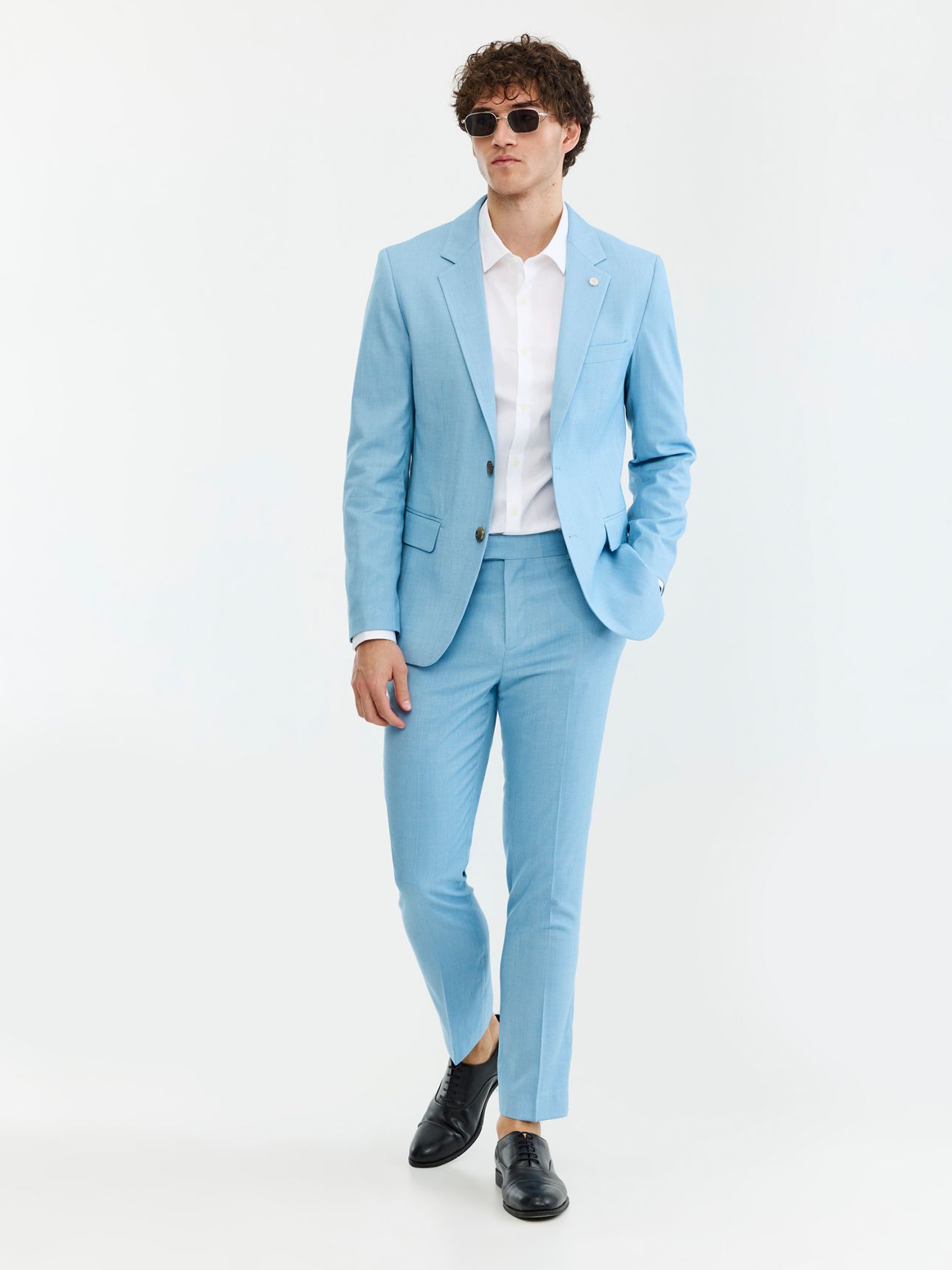 HECHTER PARIS מכנס חליפת אירועים בגזרת סלים