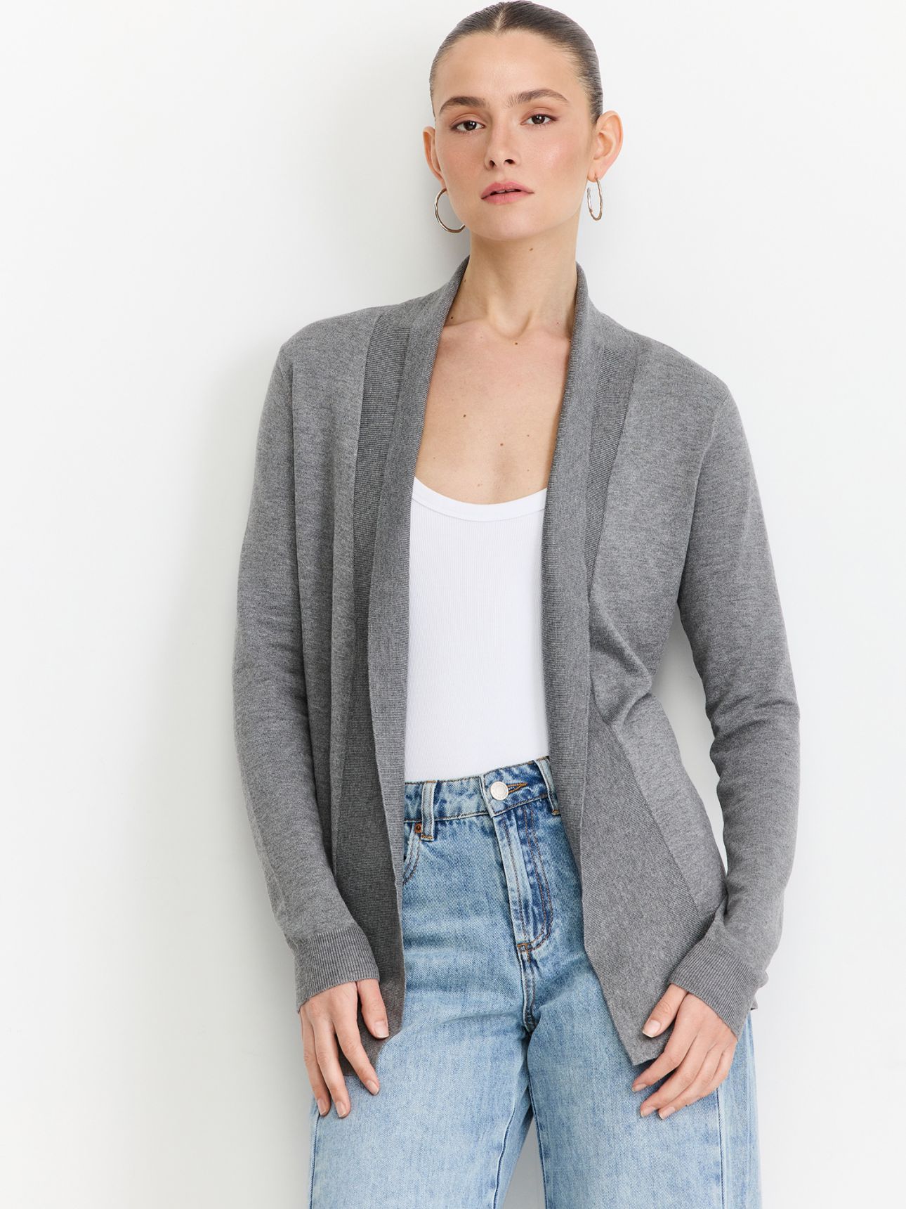 קרדיגן צווארון שאל