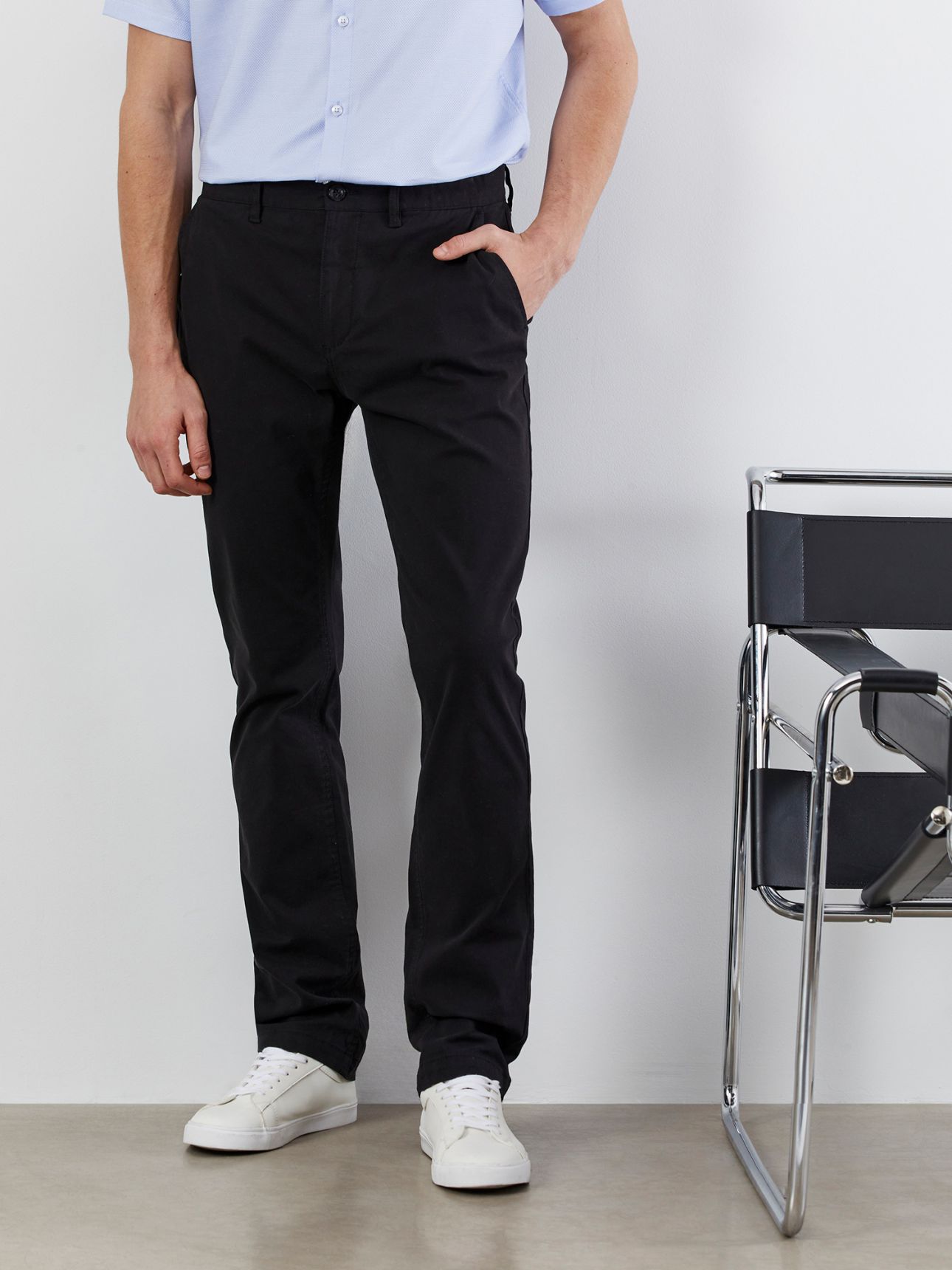 מכנסי צ’ינו גולפר בגזרה ישרה