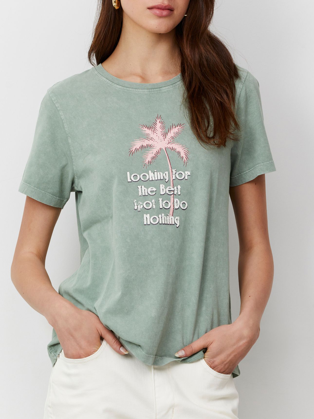 טי שירט עם הדפס