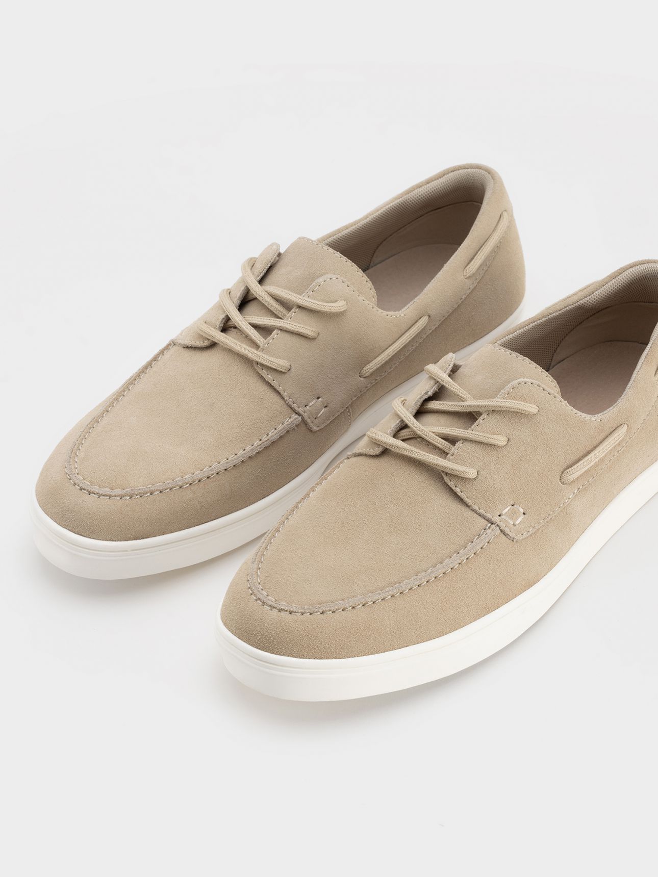 נעלי סניקרס אלגנטיות זמש