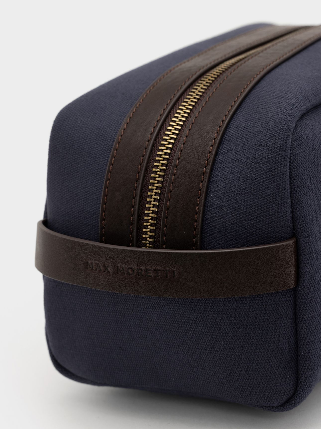 תיק רחצה קאנוס+עור