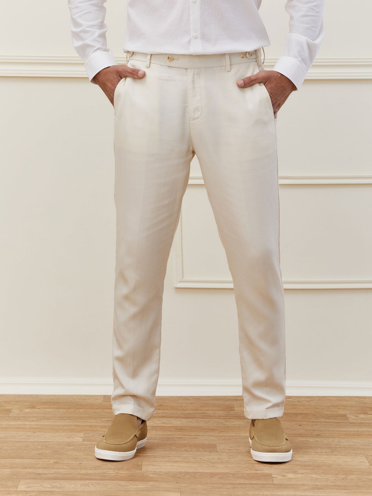 MAX MORETTI מכנסי צ’ינו מחוייטים Slim fit שילוב פשתן