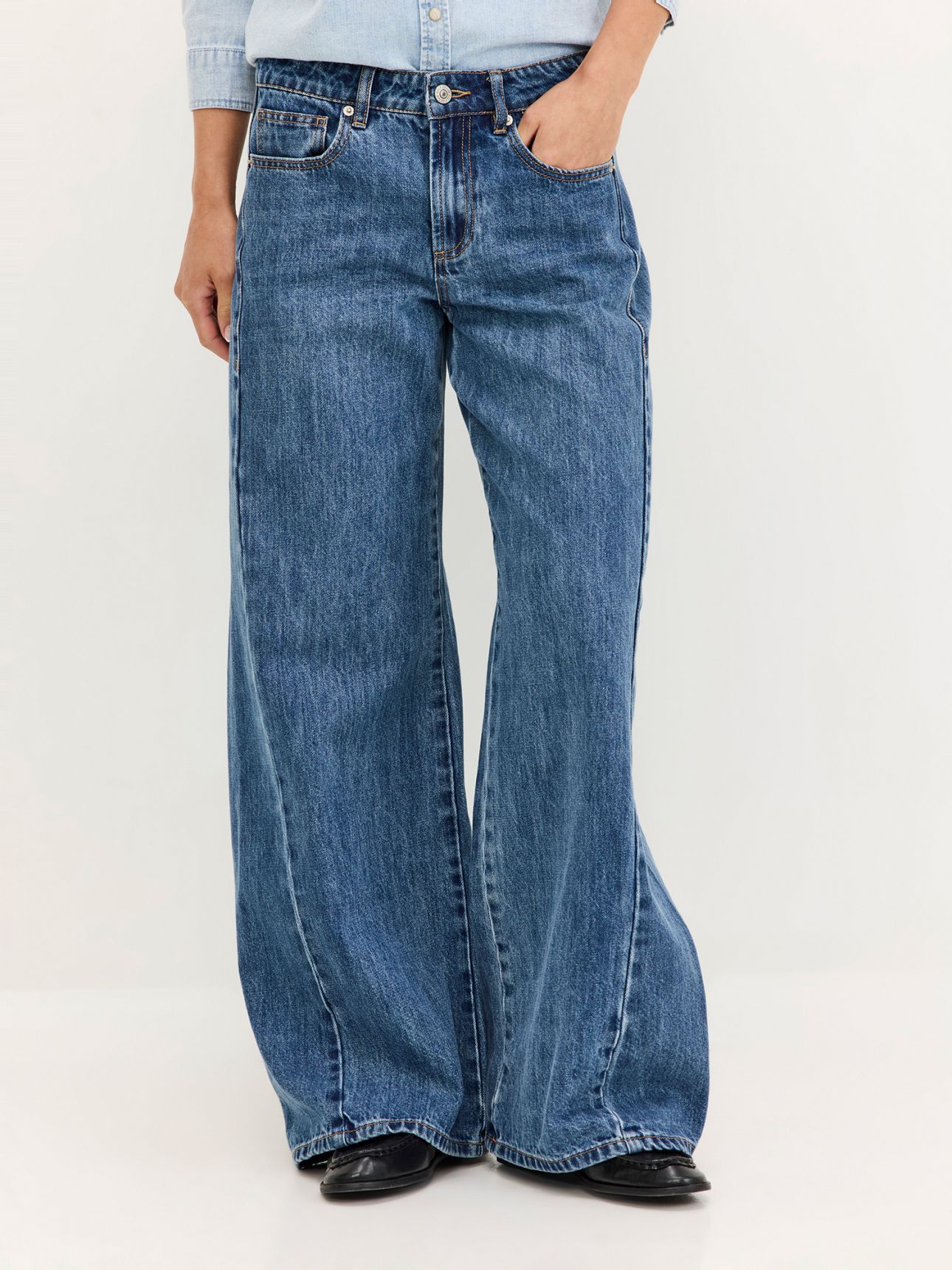 ג’ינס Wide Leg