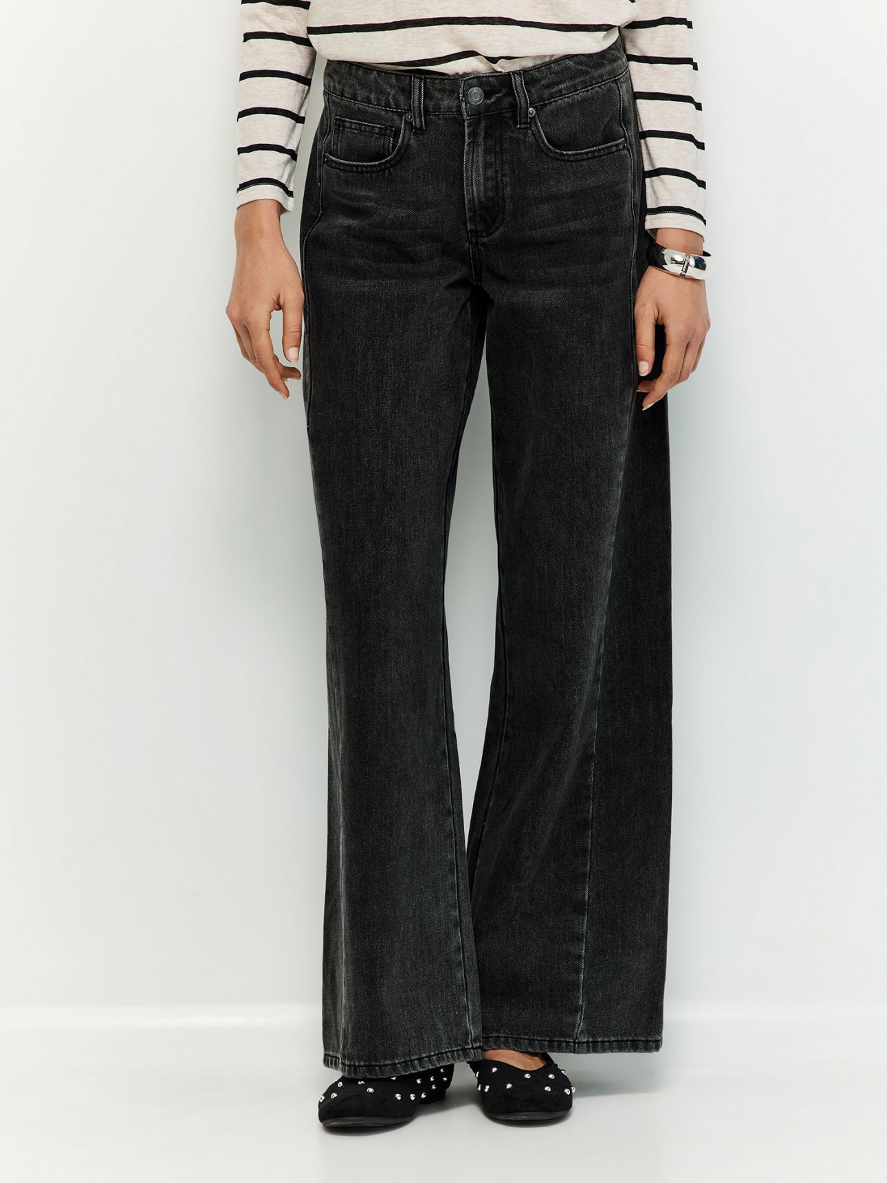 ג’ינס Wide Leg